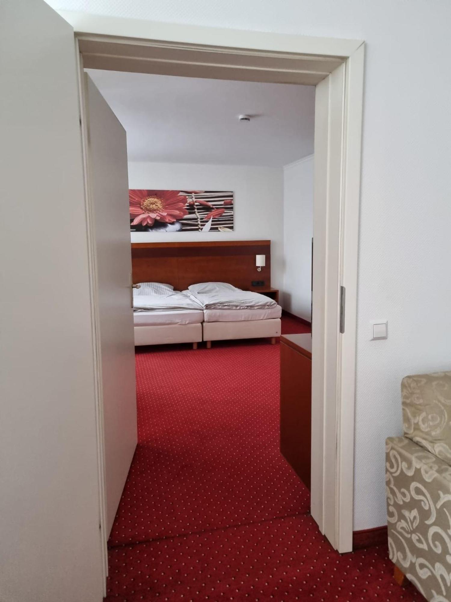 Hotel Am Rosenpark Aachen Dış mekan fotoğraf