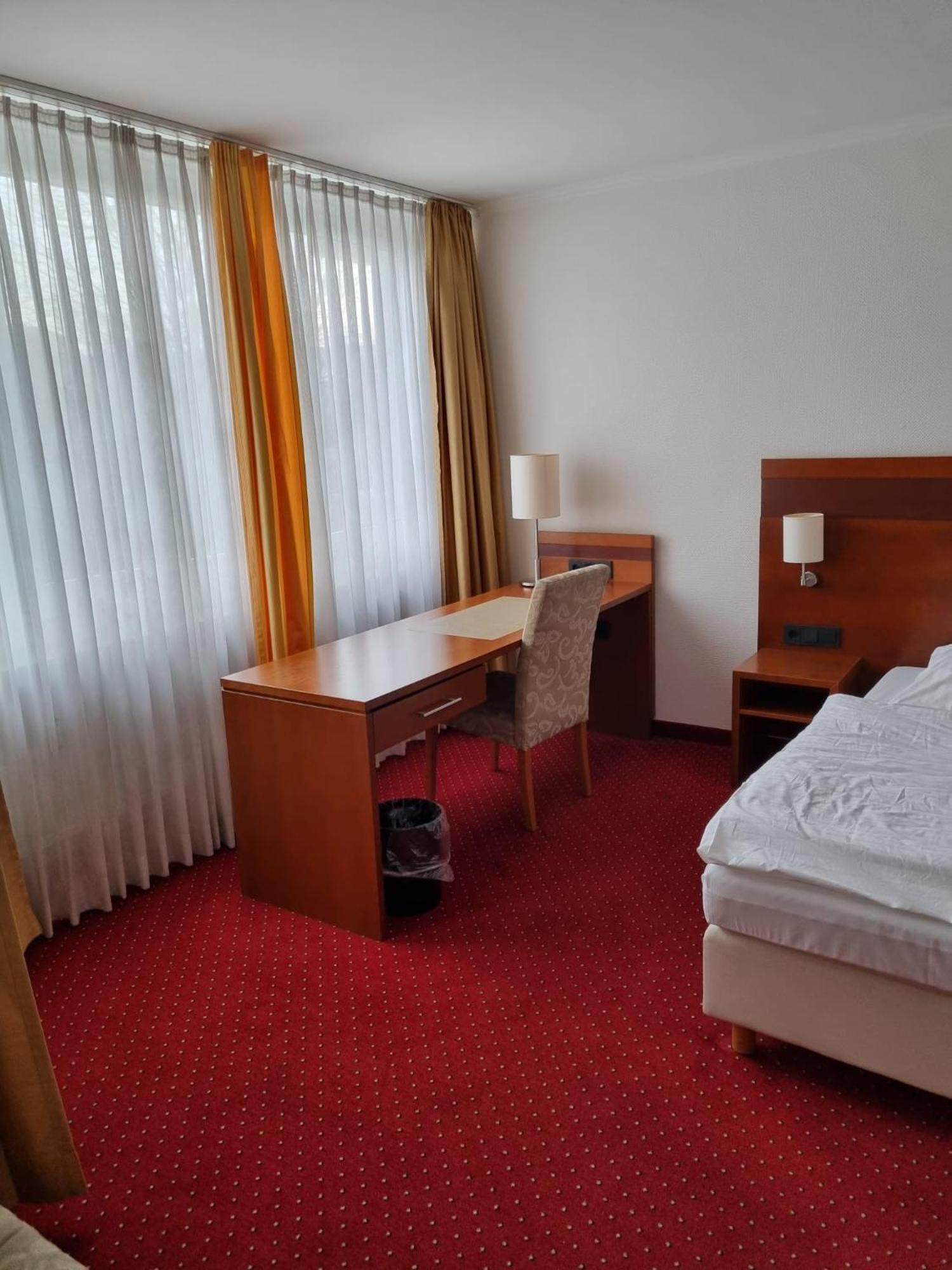 Hotel Am Rosenpark Aachen Dış mekan fotoğraf